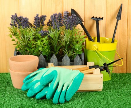 Garden maintenance appointment being arranged between customer and gardener